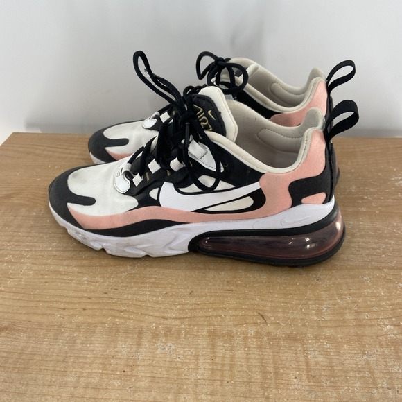 Nike‎ Air Max 270 React Shoes Womens 5.5 Black White Coral Sneaker AT6174-005 - Picture 4 of 6